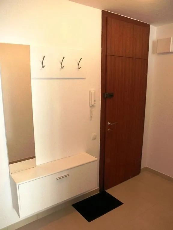 Checkvienna - Karmarschgasse Apartment