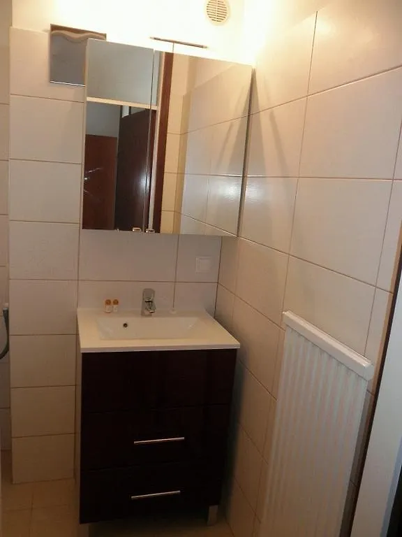Checkvienna - Karmarschgasse Apartment